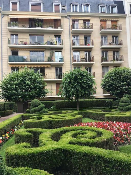 Magnifique Studio Coeur Marais Париж Екстериор снимка